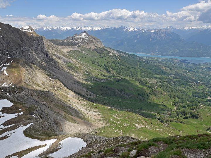 Lac de Serre-Ponçon : le plus beau village et ses environs