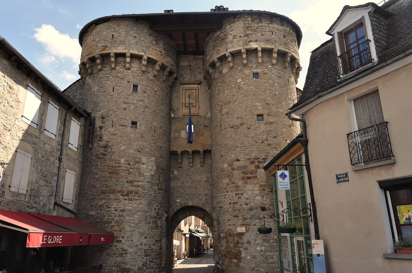 La porte du Soubeyran, porte fortifiée de Marvejols