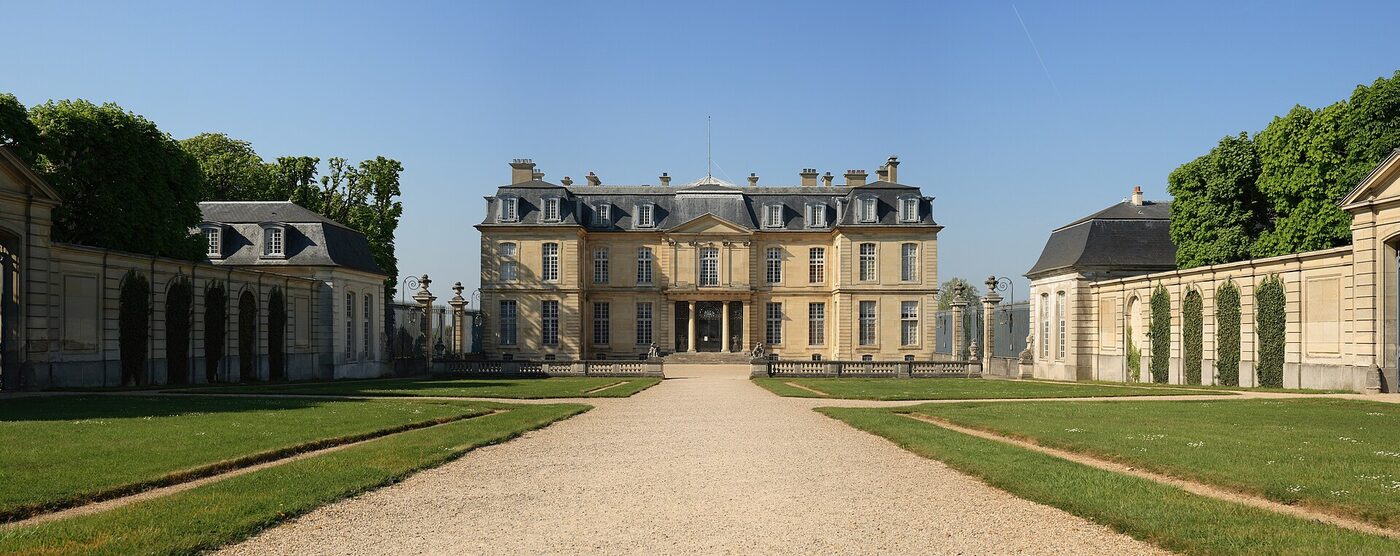Le château de Champs-sur-Marne et ses jardins à la française, en Seine-et-Marne